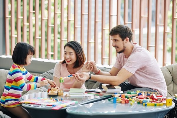 Comment créer une compétition de puzzles en famille ?